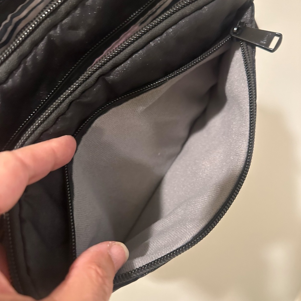 Lug Scoop Crossbody Bag Purse -  Black - Picture 6 of 11